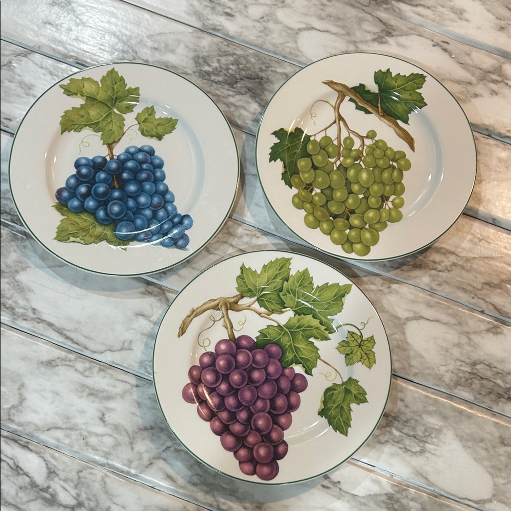 American Atelier Vineyard Grape Design Porcelain Salad Dessert Plates 8” Qty 3